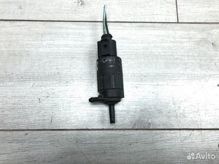 Насос омывателя Ford S-Max минивэн qywa 2006