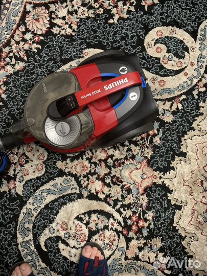 Пылесос philips