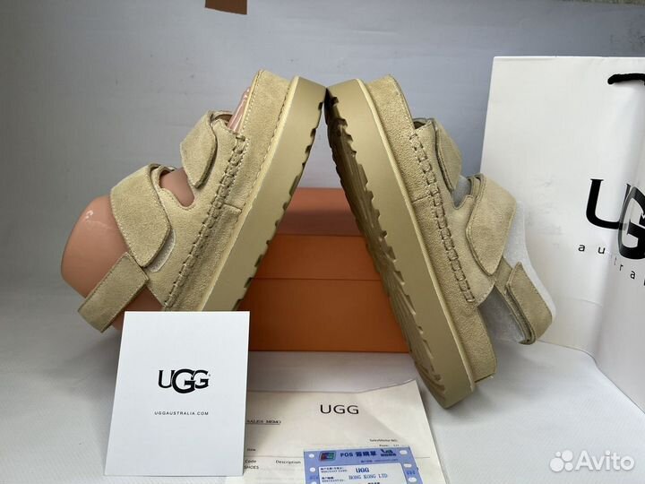 Женские босоножки UGG