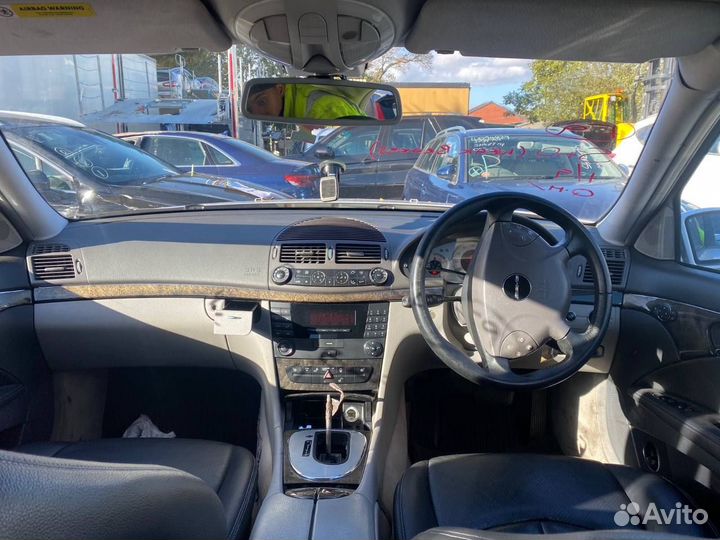 Разбор Mercedes W211