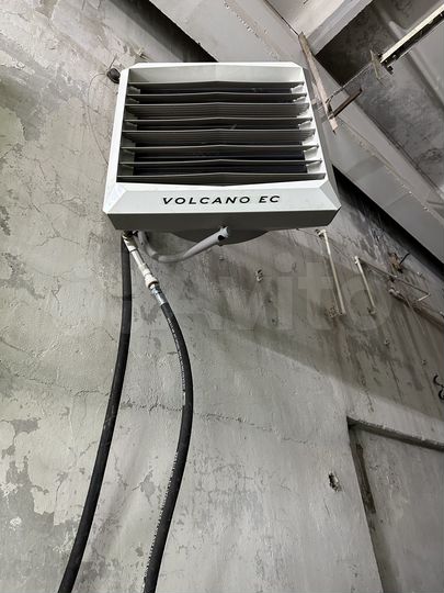 Склад,производство 2560 м²