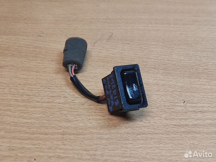 Кнопка багажника, Mazda 626 GD