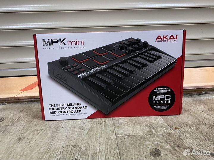 Midi-клавиатура Akai MPK Mini MK3 (черная)
