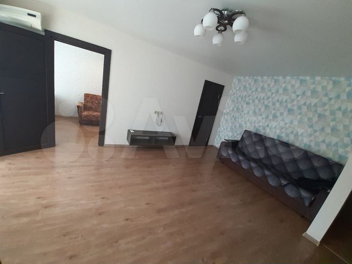 2-к. квартира, 43 м², 4/5 эт.