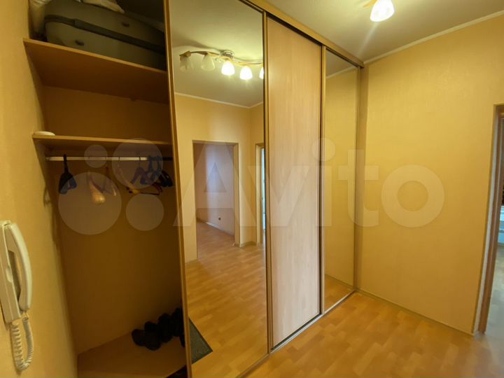 2-к. квартира, 70,6 м², 4/9 эт.