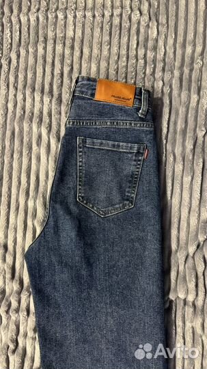 Джинсы женские прямые