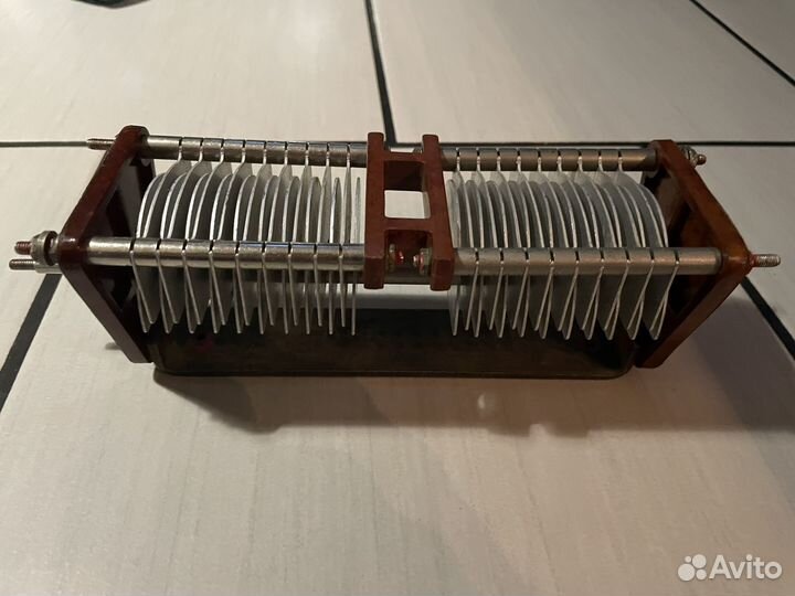 Конденсатор переменной ёмкости