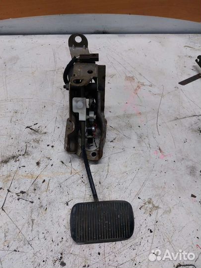 Педаль тормоза Mercuri Sable 2 Ford Taurus 2