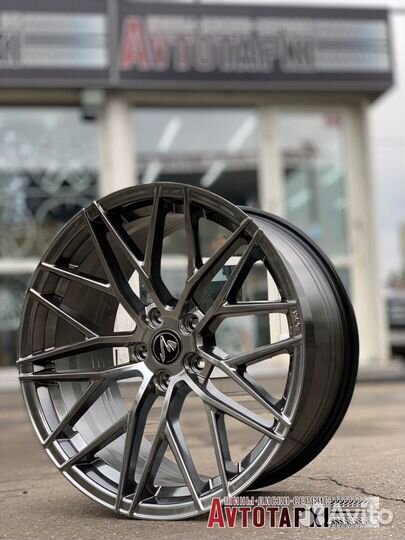 Диски литые R19 5x112 Audi VW Skoda VFF 107