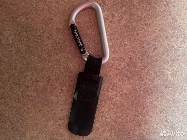 Карабин для навигатора garmin