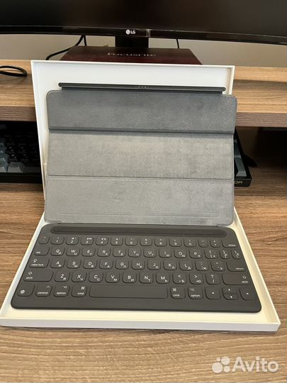 Apple SMART Keyboard for 10.5-inch iPad