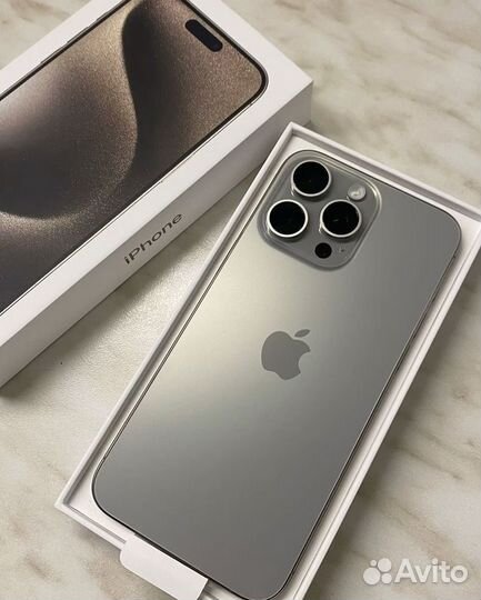 iPhone 15 Pro, 256 ГБ