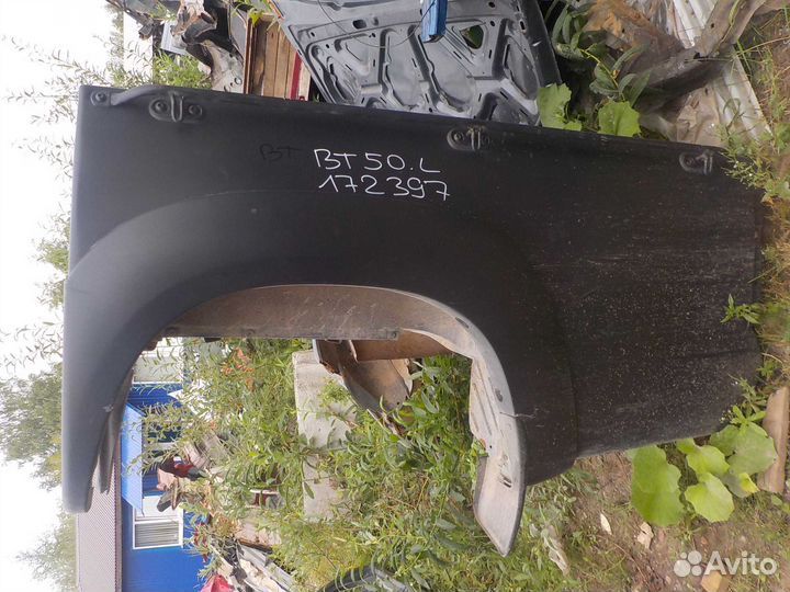 Крыло заднее левое Mazda Bt-50