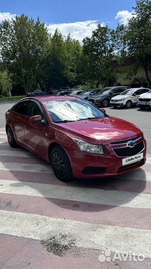 Chevrolet Cruze 1.6 AT, 2010, 231 600 км