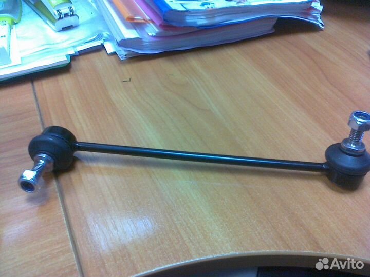 Стойки переднего стабилизатора. мерседес-бенц V230