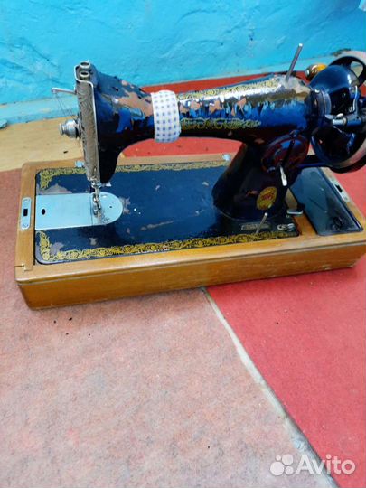Швейная машина Подольск