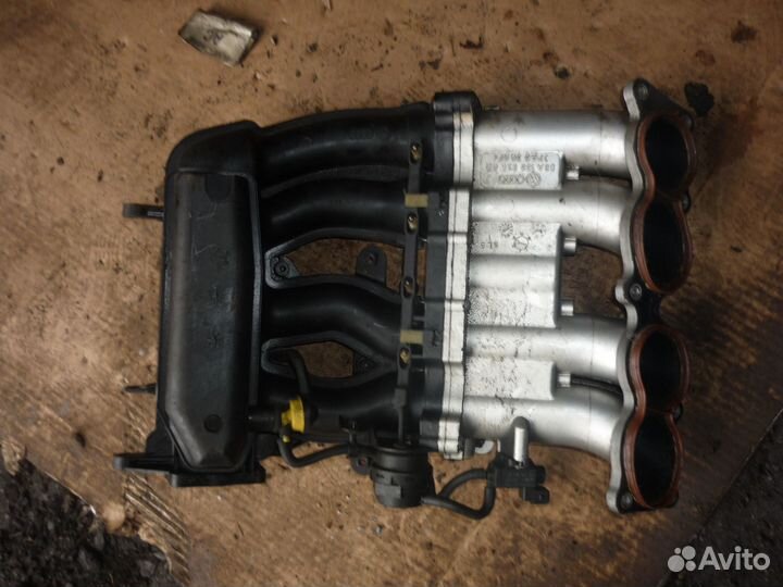 Впускной коллектор шкода октавия тур 1.8