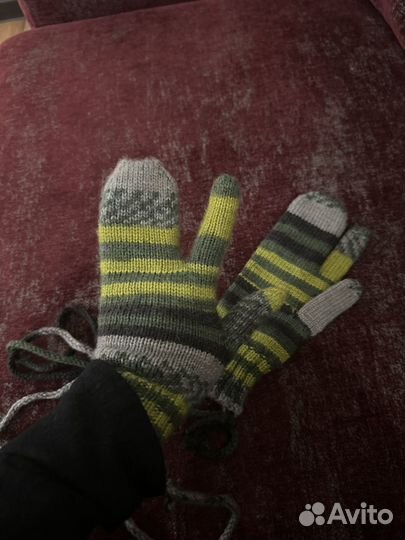 Варежки женские