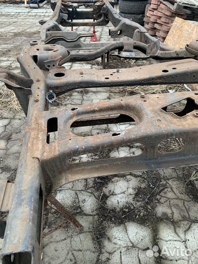 Cadillac escalade GMT900 рама целиком