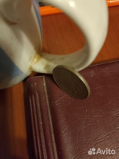 Монета пятак 1998 г. Брак