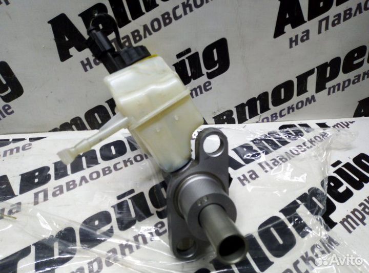 Цилиндр главный тормозной Volkswagen Passat Cc 357