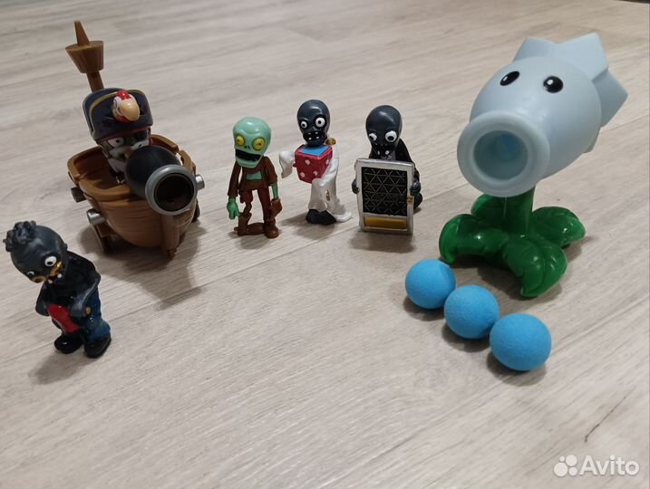Plants vs zombies минифигурки