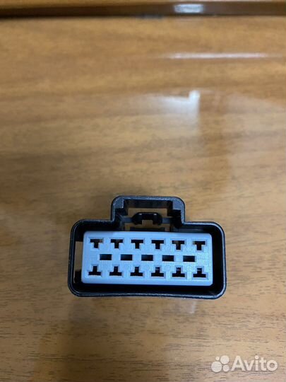 Разьем подогрева сидений Cadillac Escalade 3