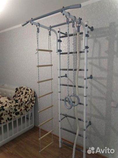 Шведская стенка новая в распор пол потолок