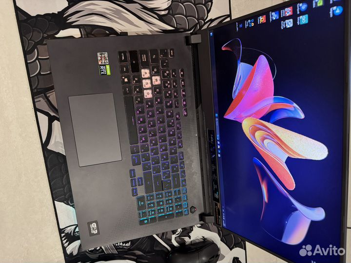 Asus rog strix g713QM RTX 3060 144ghz