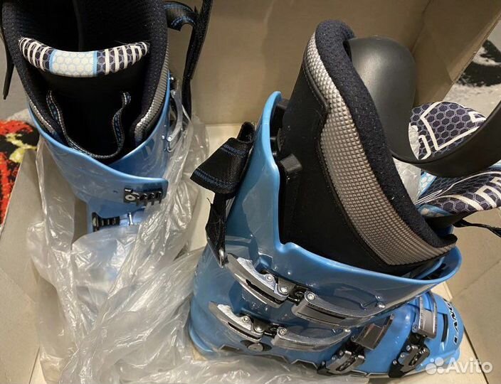 Горнолыжные ботинки Lange WC 130 fit