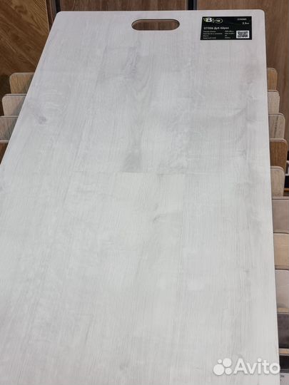 Кварцвиниловая плитка белая дуб Айрен