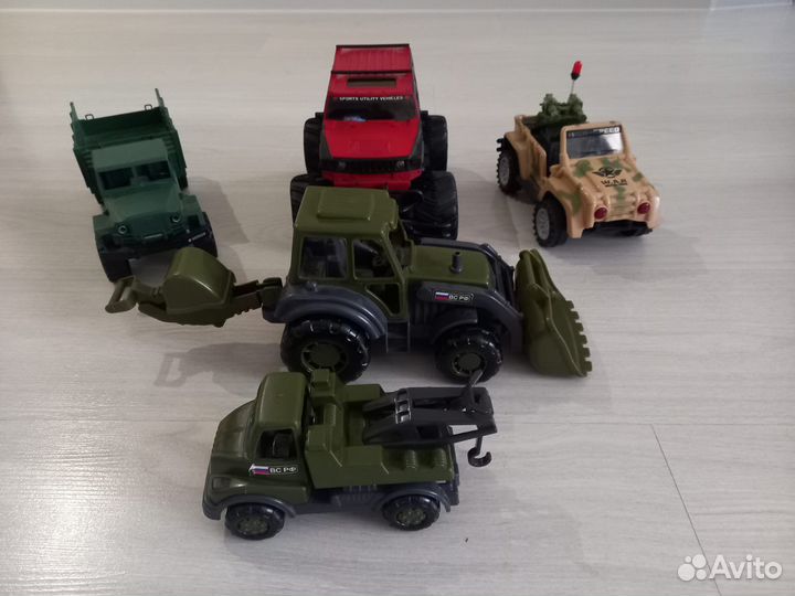 Машинки комплектом, 5 шт