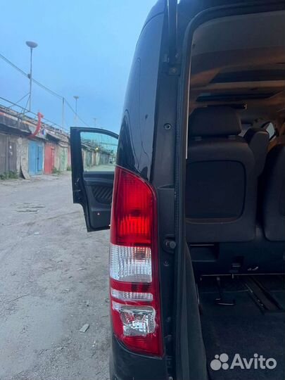 Фара левая задняя Mercedes Viano