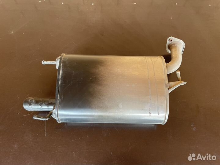 Глушитель Правый Toyota Camry 50 2011-2018