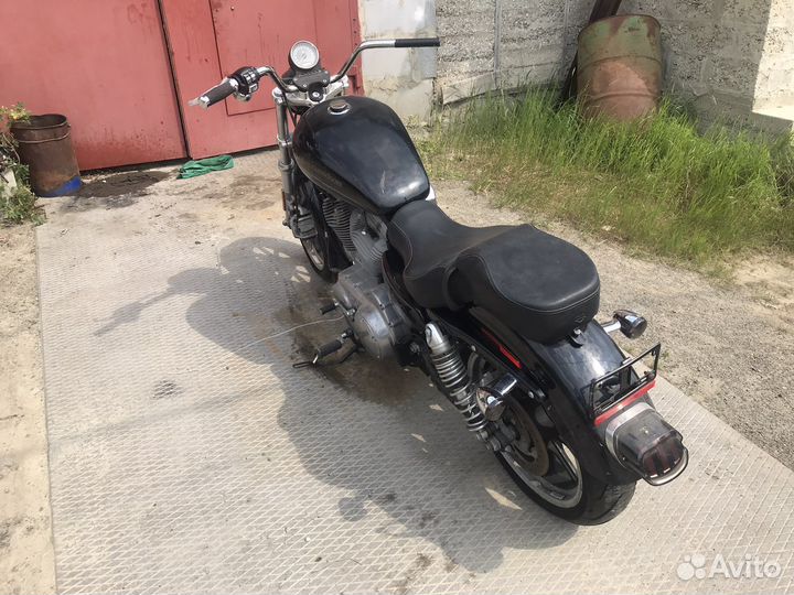 Harley Davidson sportster 883