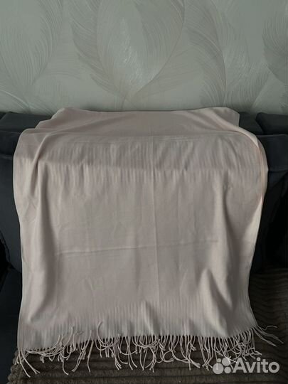 Женские шарфы и платки