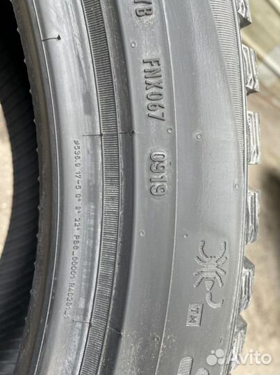 Pirelli Scorpion Ice Zero 2 285/40 R21 109H