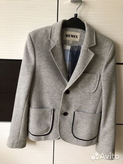 Пиджак на мальчика 140