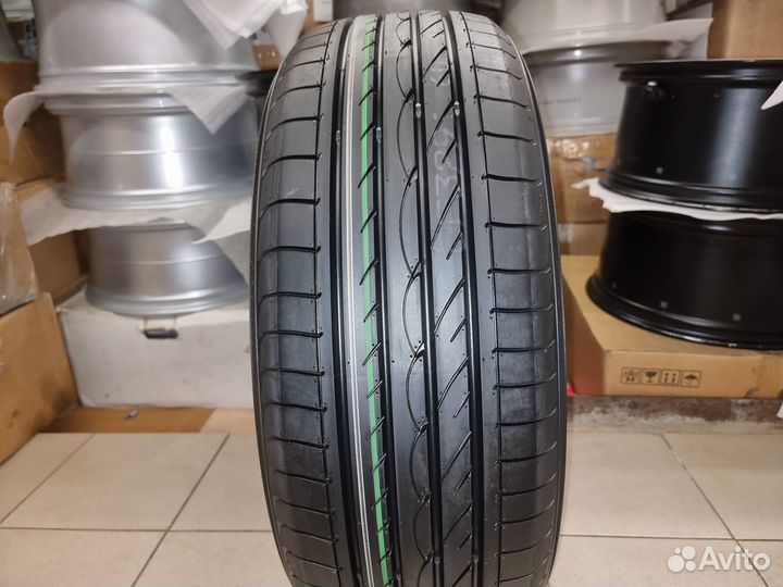 Yokohama Advan Sport V103B 235/55 R20 102V