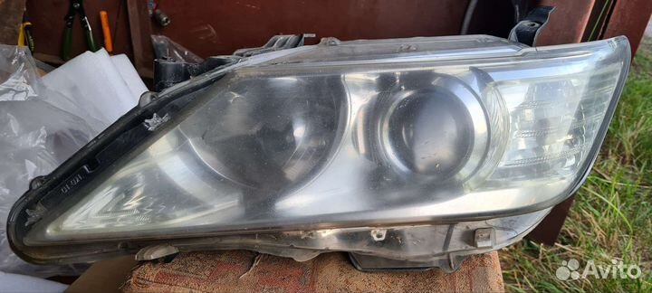 Фары на toyota camry 50