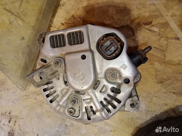 Генератор Хонда партнер