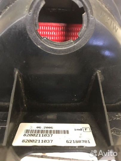 Фонарь задний стоп сигнал Renault Logan