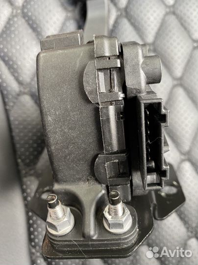 Педаль газа Almera G15 ремонт/запчасти