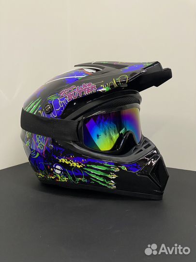 Кроссовый шлем