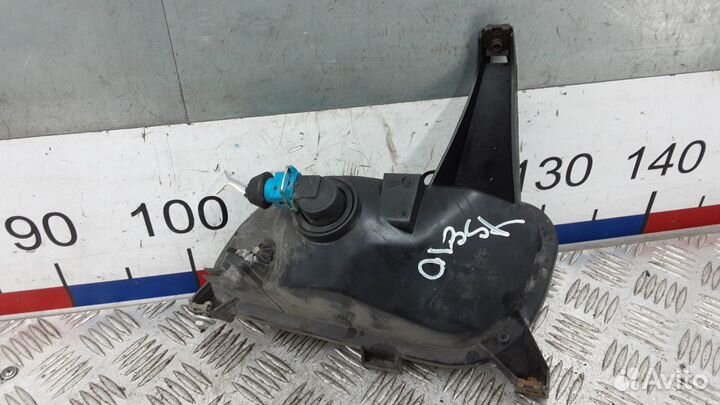 Фара правая Citroen Xantia рест. 2000