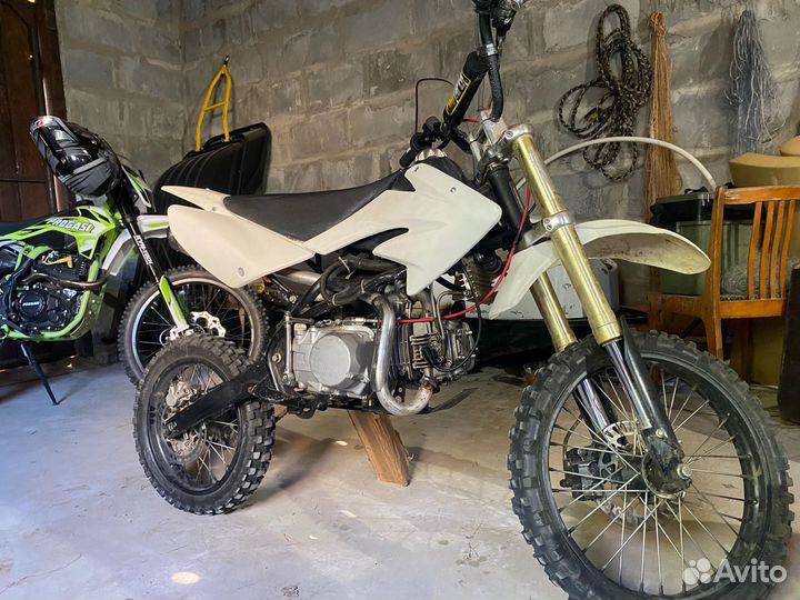 Питбайк kayo yx140