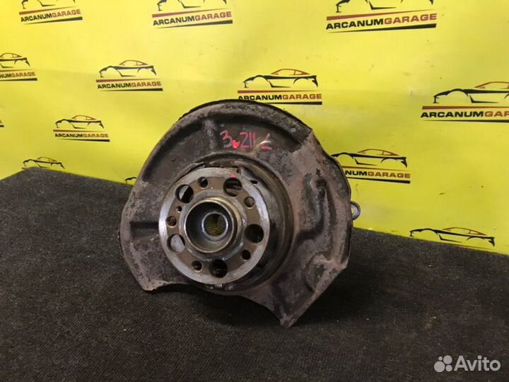 Кулак задний левый Mercedes 211 W211 OM646.821