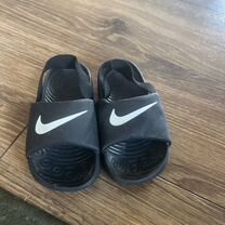 Сланцы детские nike