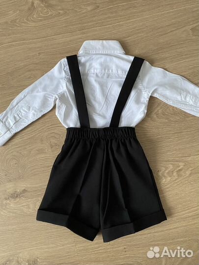 Костюм шорты и рубашка