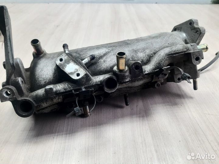 Коллектор впускной Nissan Bluebird U13 с1991-1997